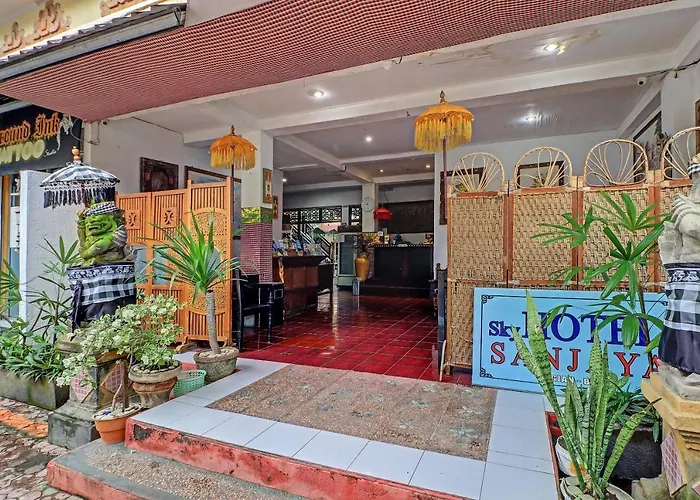 Capital O 91851 Sanjaya 3*